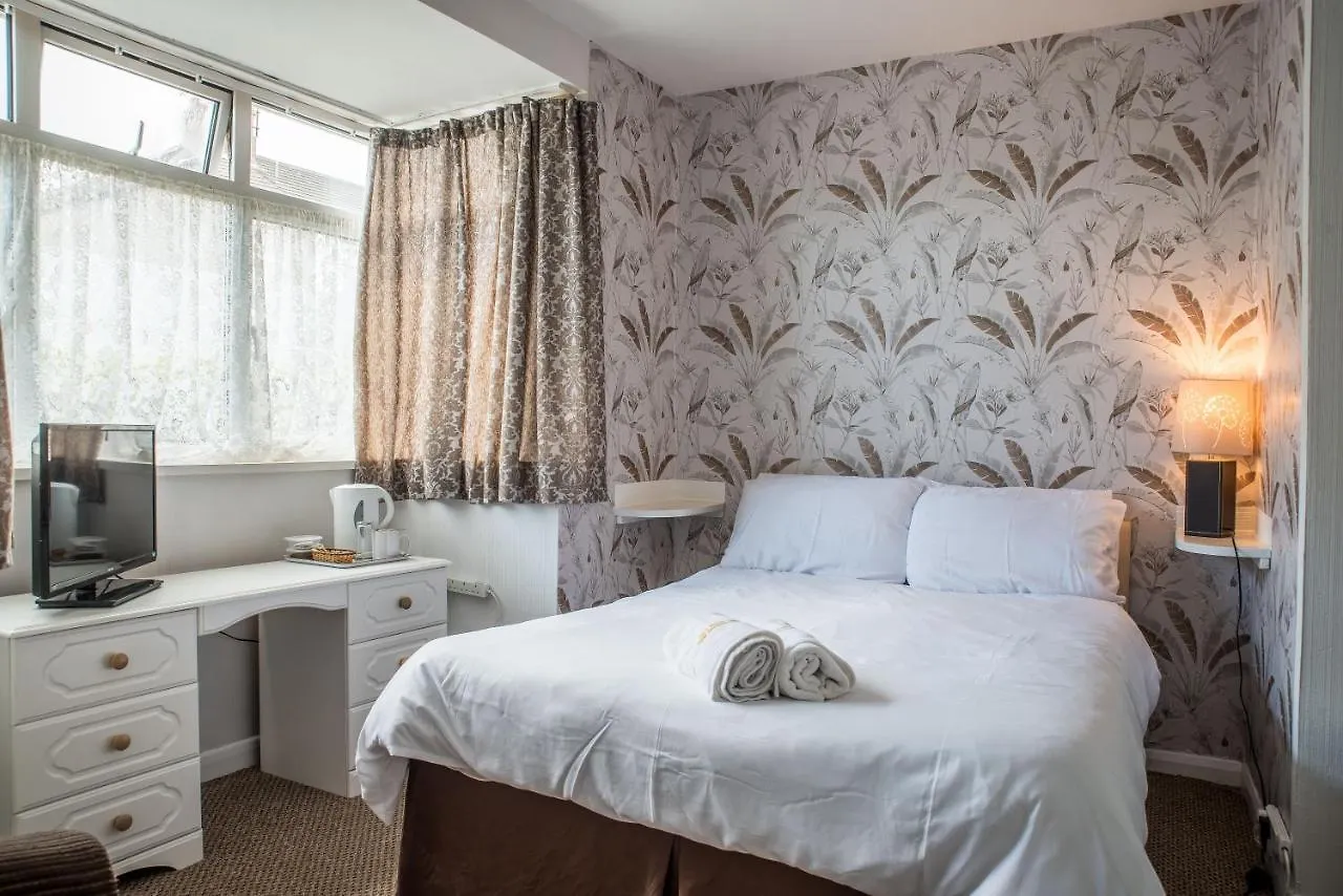 M And J Guest House 3*, Cleethorpes United Kingdom