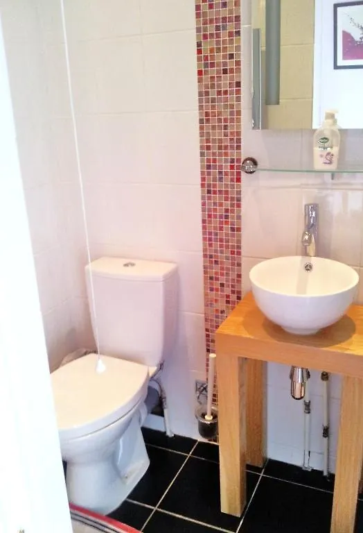 M And J Guest House Bed & Breakfast Cleethorpes