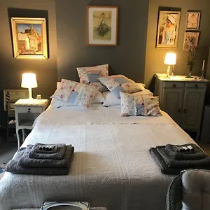 Stylish Near Seafront Bed & Breakfast